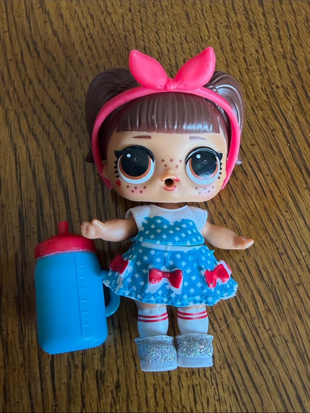 Kansas Q.T L.O.L. Surprise! Doll Eye Spy Underwraps Series 2017